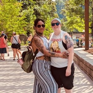 Meet your Posher, Laina